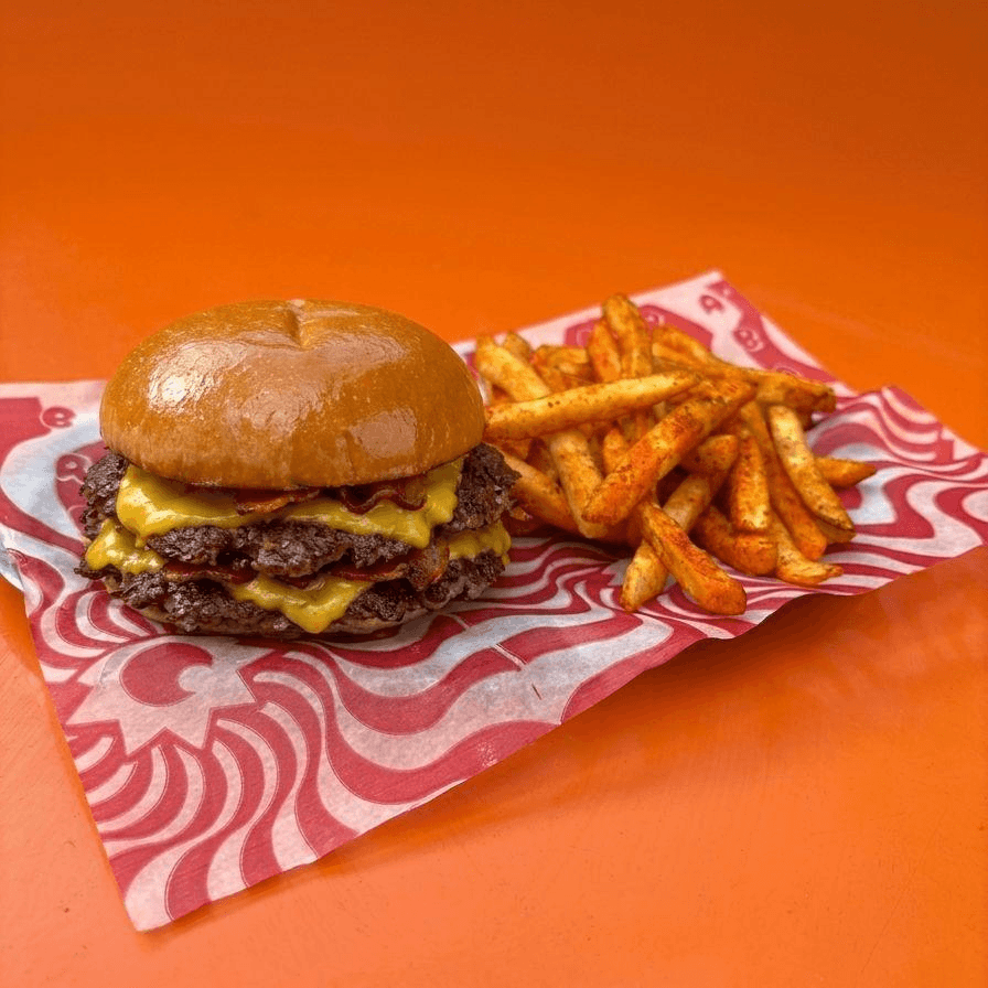 Sweet chili picante doble + papas
