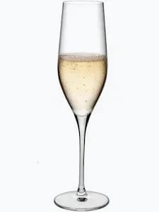 taça de vinho espumante